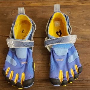 Vibram Running Shoes